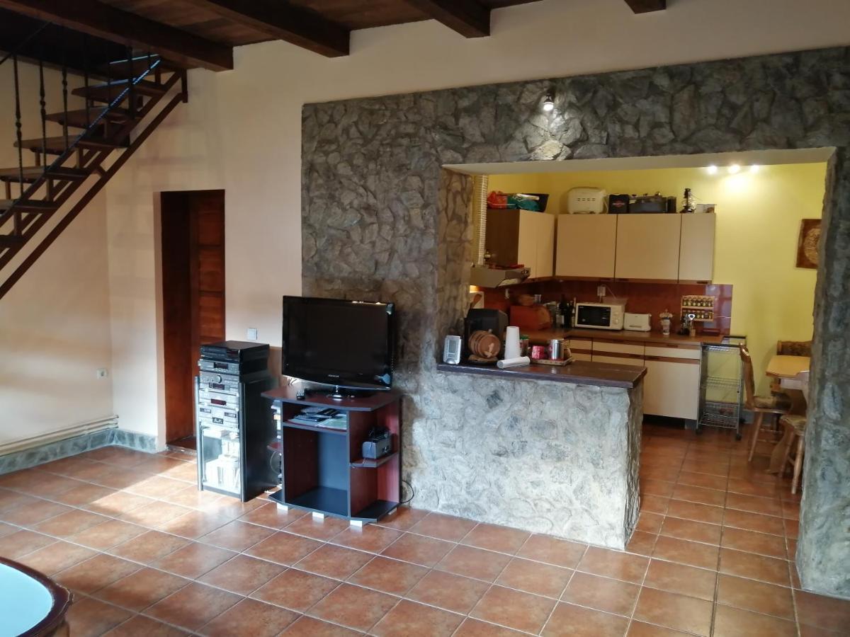 Casa Sasca Montana Villa Ngoại thất bức ảnh